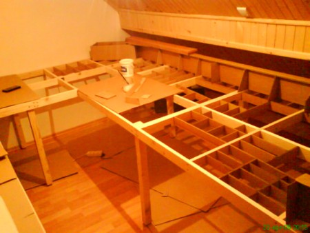 Náhodou, pri upratovaní, som ich našiel na kľúči.